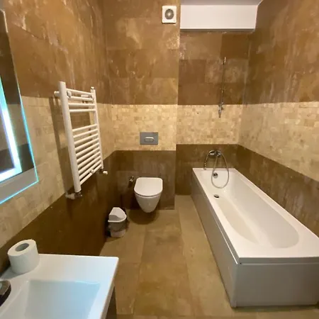 Solid 387 Apartment