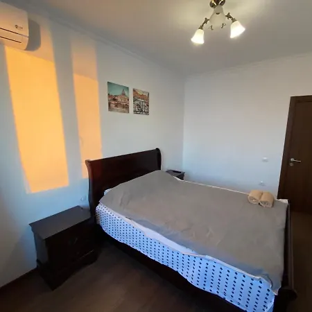 Solid 387 Apartment Mamaia