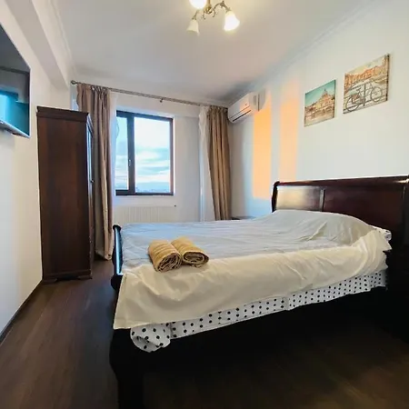 Apartment Solid 387 Mamaia